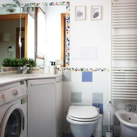 Apartament Parcheggio E Wifi Bergamo_a Due Passi Dalle Mura *