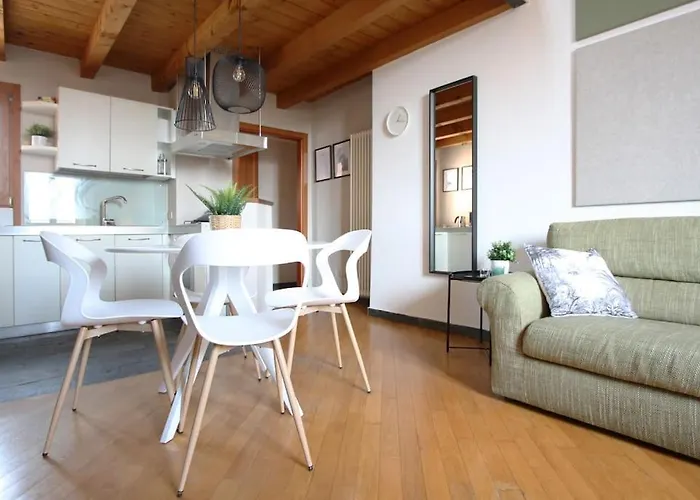 Parcheggio E Wifi Bergamo_a Due Passi Dalle Mura Apartment